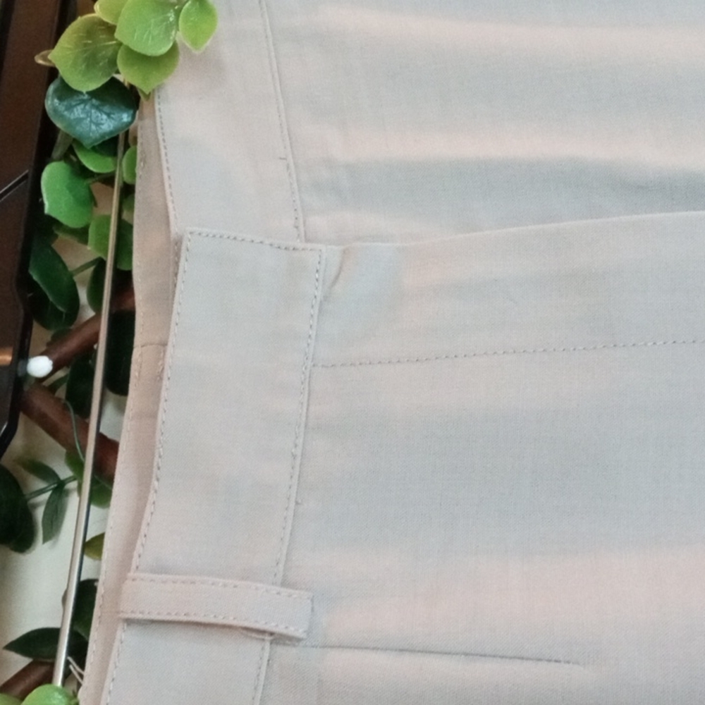 Trousers - Picture 4 of 9